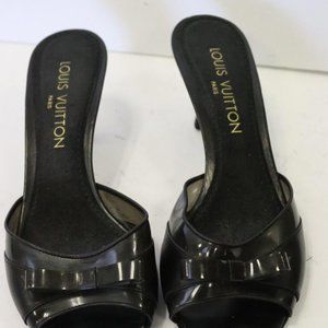 Louis Vuitton Women's Black Patent Leather Bow Mule Heel Sandals Size 37 or 7 US